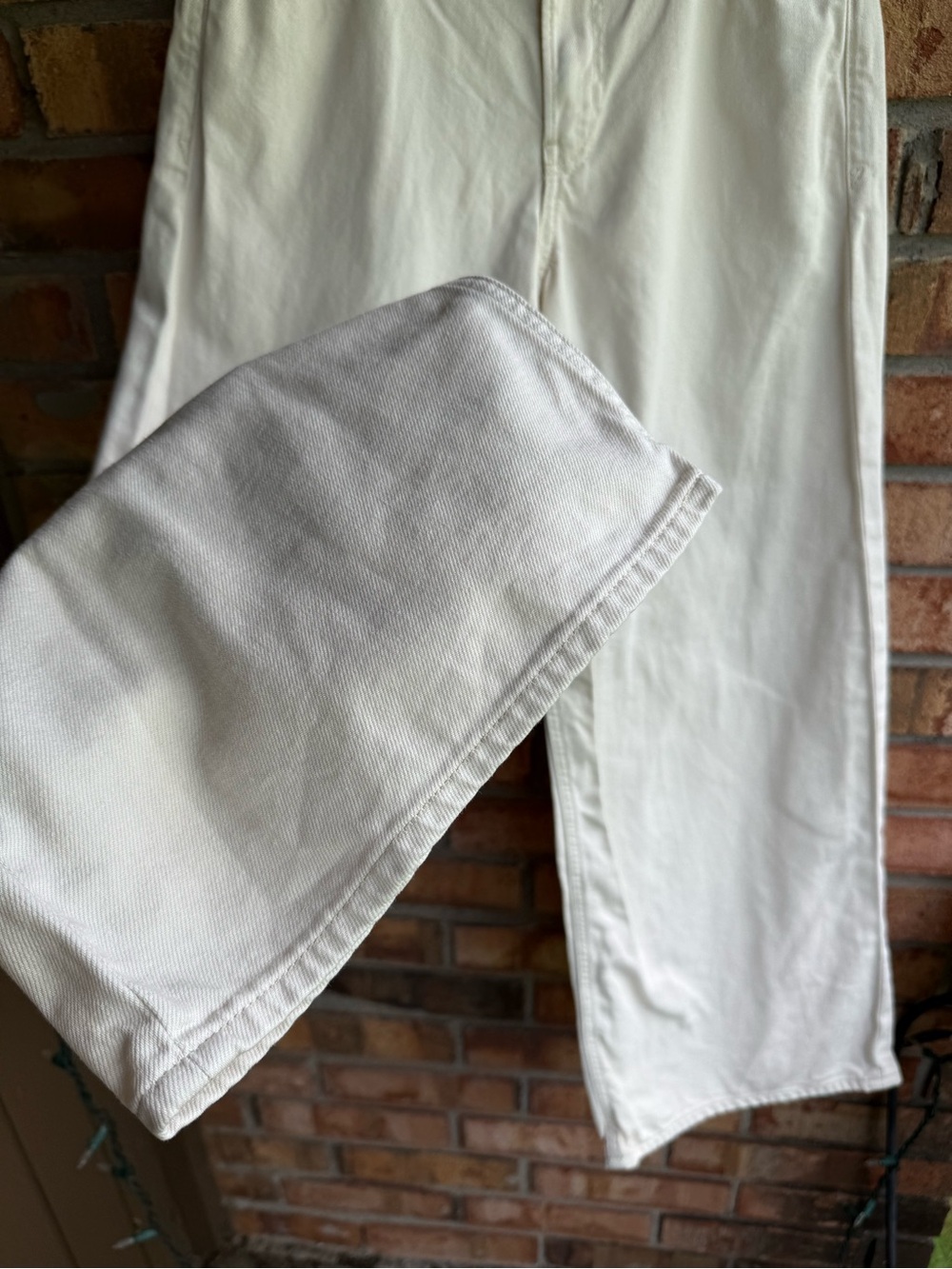 GAP Women's Mid Rise UltraSoft Baggy Wide Leg Jeans in Ecru Beige Neutral 27/4 - Picture 4 of 7